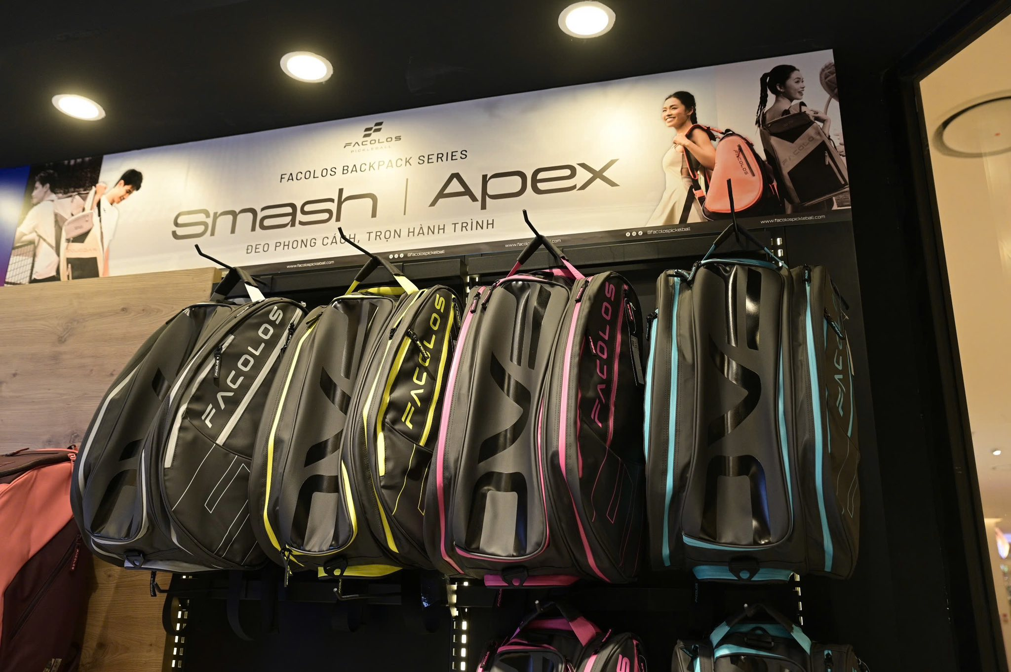 FACOLOS showcase booth