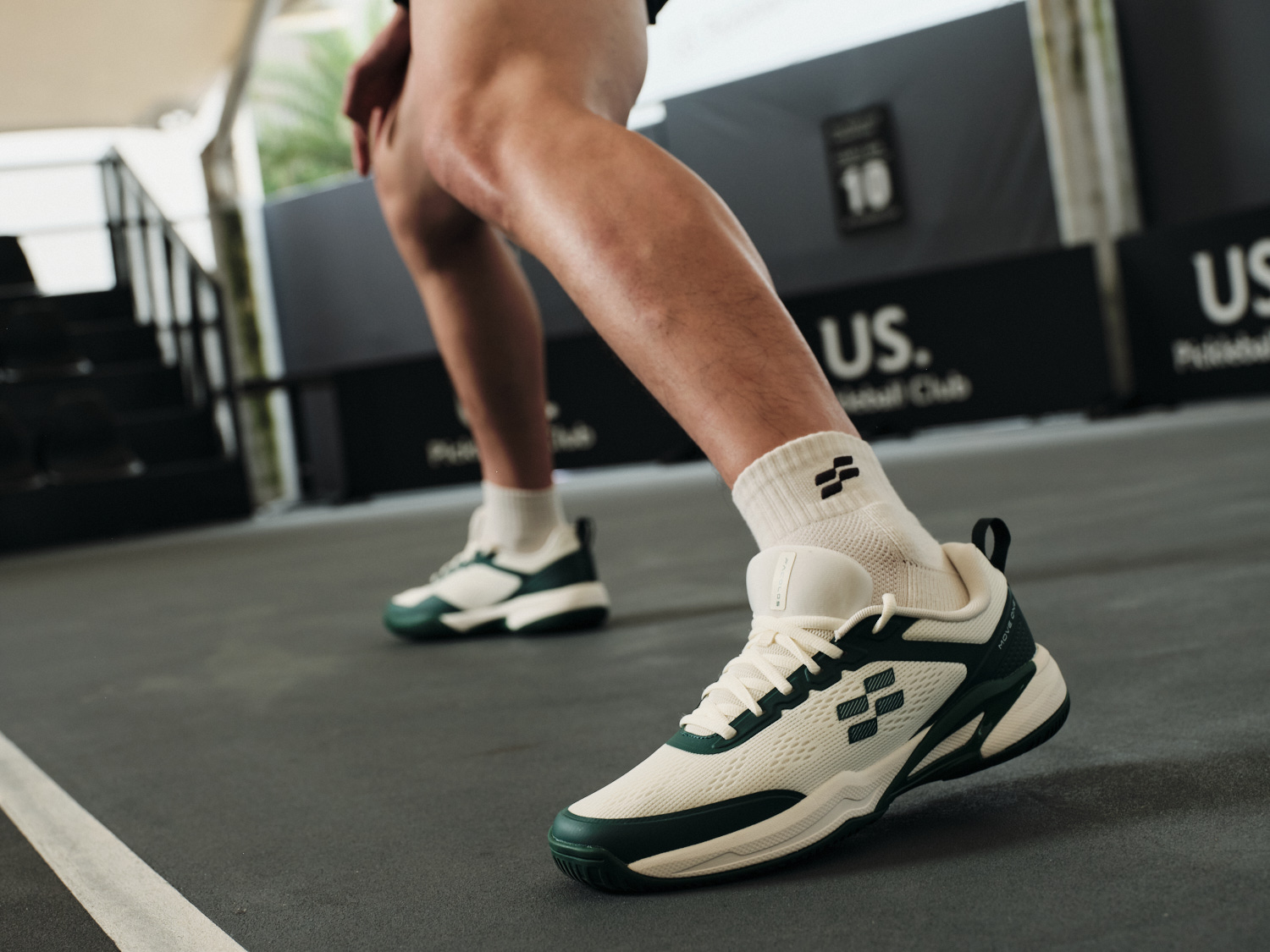 MOVE ONE – ĐÔI GIÀY PICKLEBALL ĐƯỢC “MAY ĐO” ĐẶC BIỆT CHO PICKLEBALL