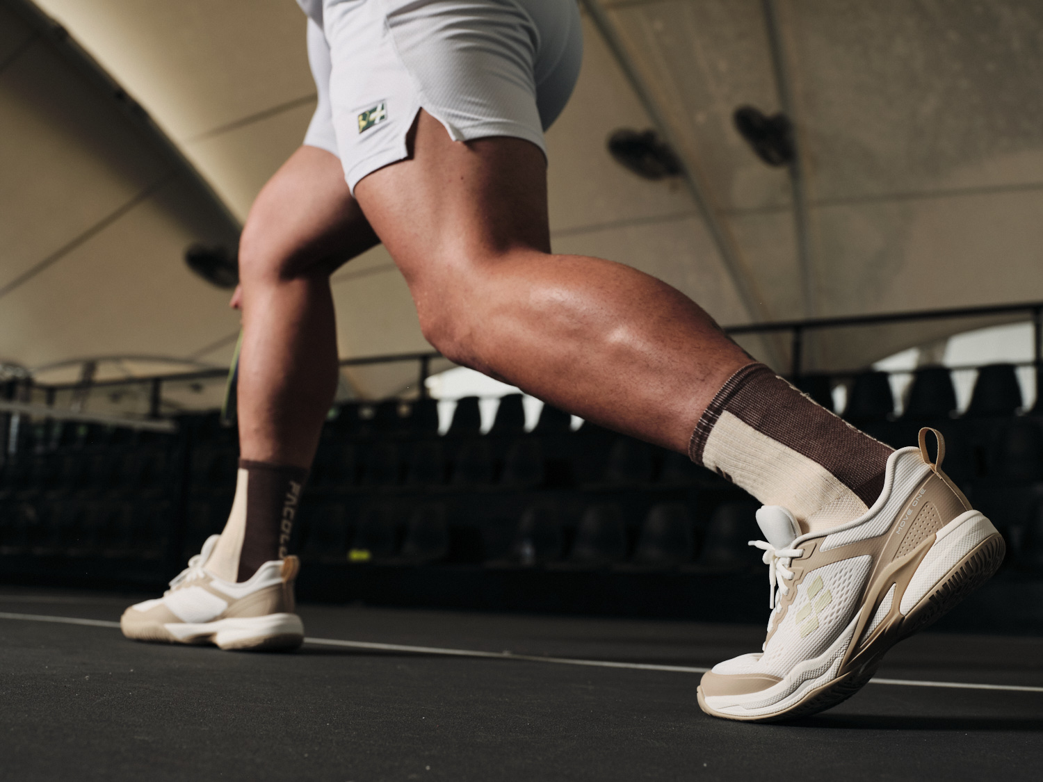 MOVE ONE – ĐÔI GIÀY PICKLEBALL ĐƯỢC “MAY ĐO” ĐẶC BIỆT CHO PICKLEBALL